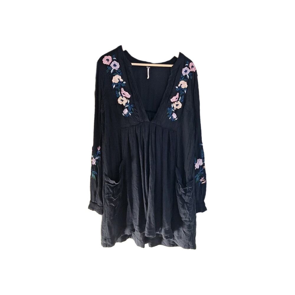 Free People Large Black Floral Embroidered Boho Mini Dress Tunic Pockets Size L